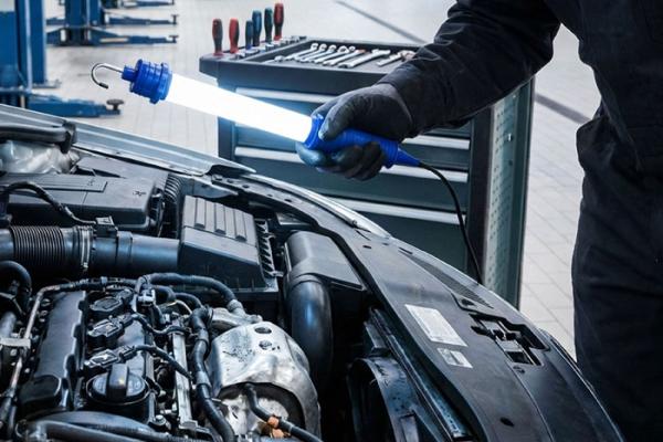 Car inspection with LED hand lamp KE-LED 3030